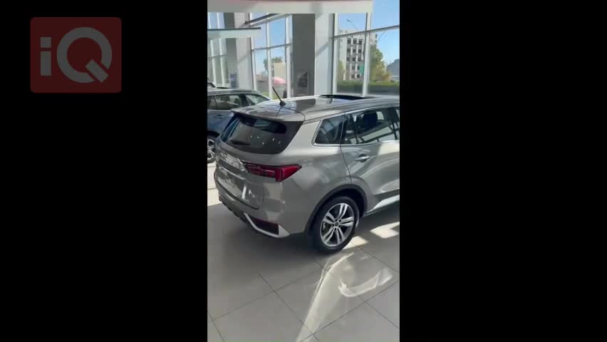 Car Video Thumbnail